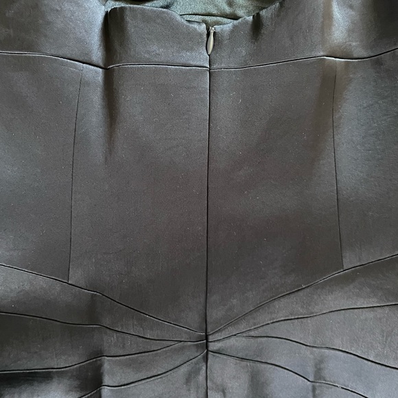 Form fitting cocktail dress - size 6 - navy - Picture 7 of 9